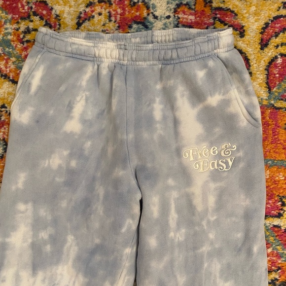 Free & Easy don’t trip sweatshirt and pants - Picture 12 of 13
